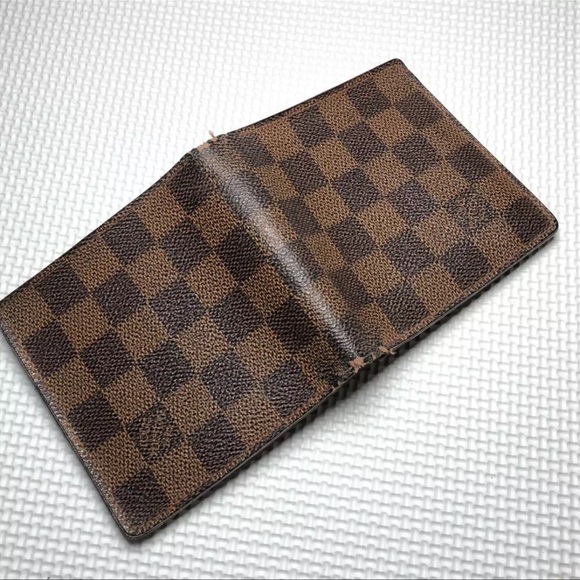 Louis Vuitton Damier Bifold - Picture 2 of 2